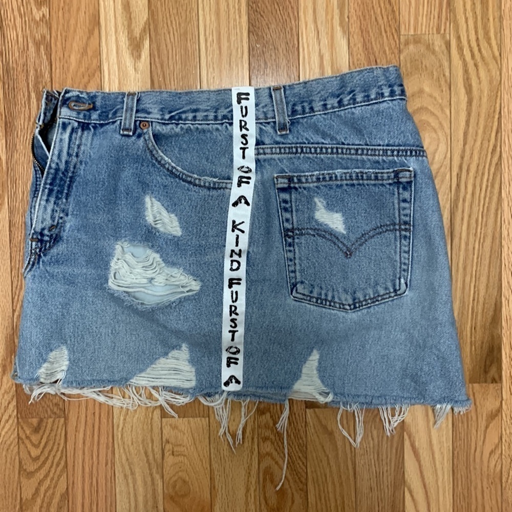 FURST‎ OF A KIND Distressed Denim Skirt White Stripe Ripped Raw Hem Blue Jeans - Picture 3 of 6